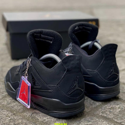 Air Jordan 4 Retro - Black Cat